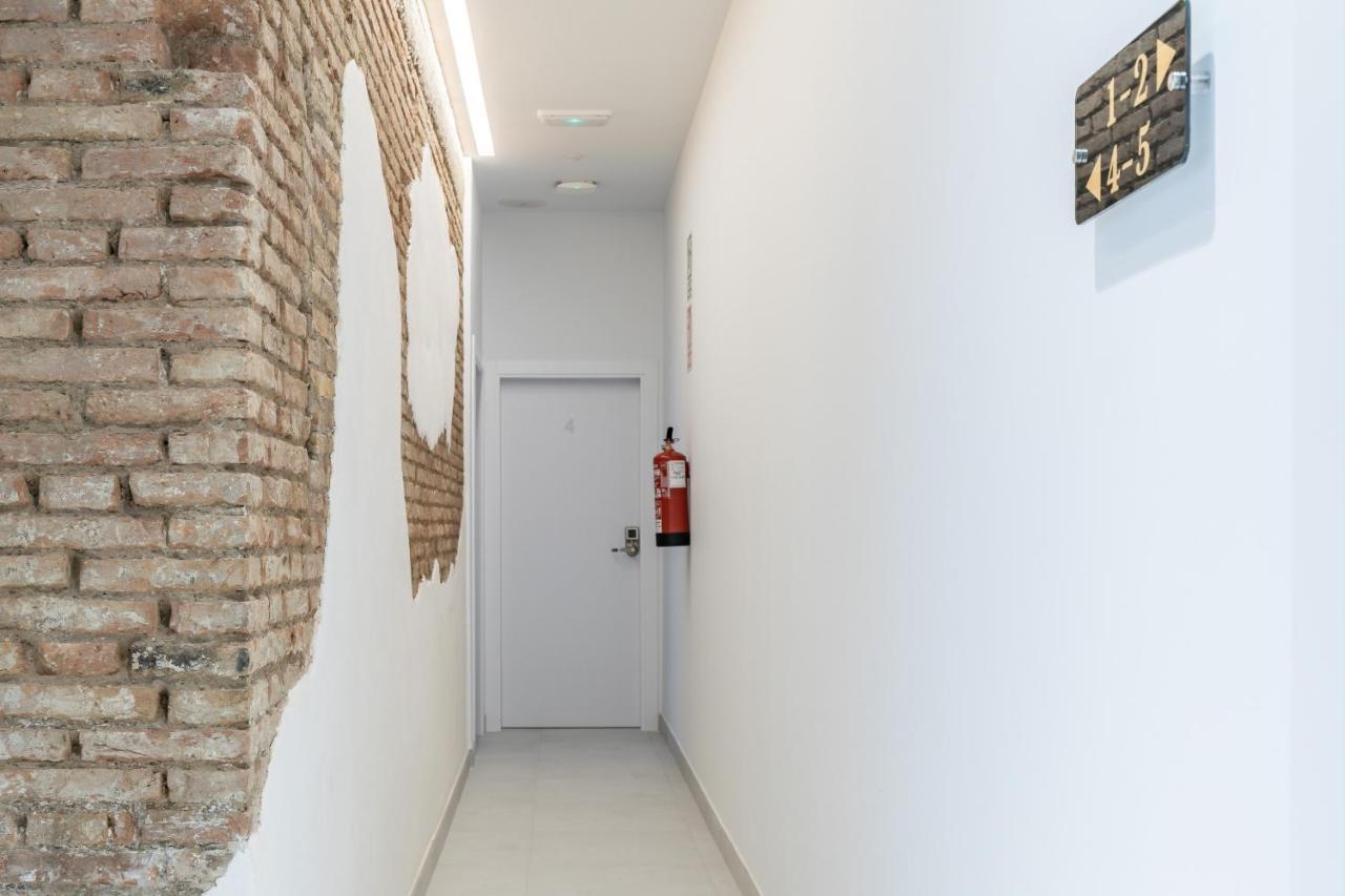 Comfortable Room Close To City Centre Valencia Exterior foto